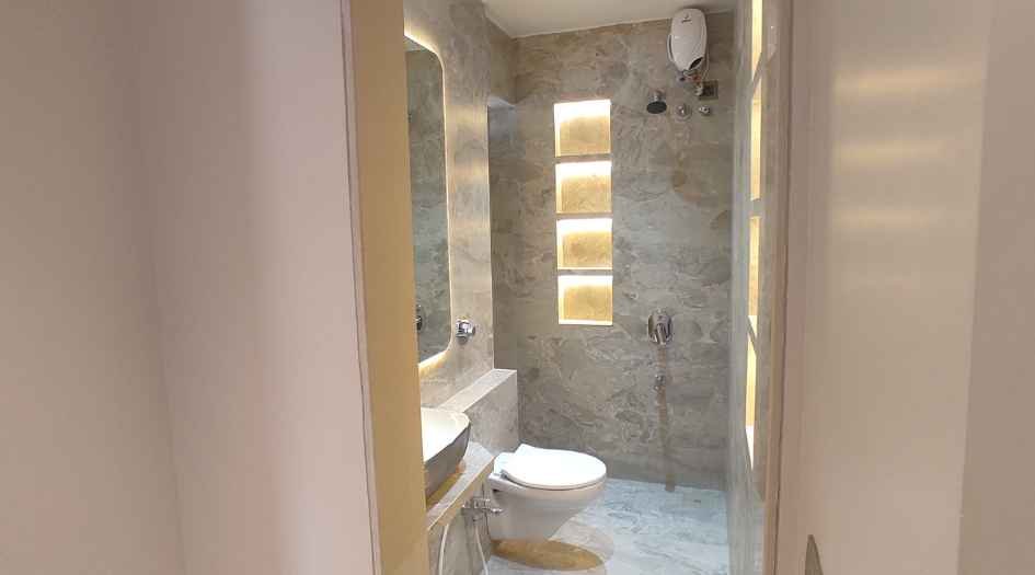 Raunak-Supreme-Gallery-C.Washroom